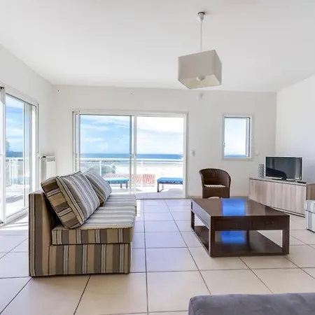 Holiday home Le Cap D'agde Sleeps 6 Wifi *