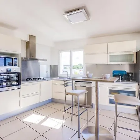 Holiday home Le Cap D'agde Sleeps 6 Wifi Agde